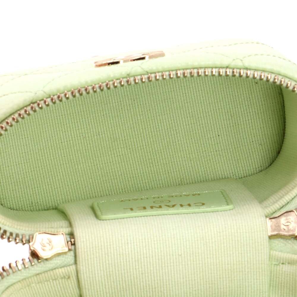 Chanel Handle With Care Vanity Case #202027C24B - Picture 6 of 9
